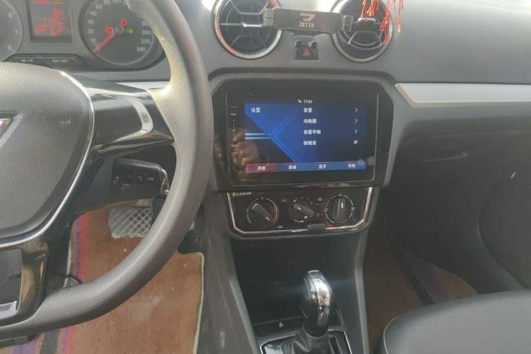 Used Jetta VA3 2019 1.5L Automatic Enjoyment Edition Audio And AC Panel