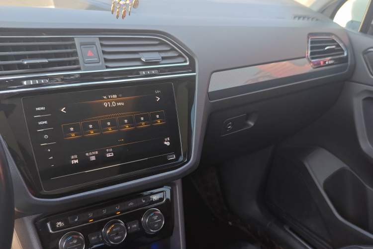 Used Volkswagen Tiguan L 2021 330TSI Automatic Two-Wheel Drive R-Line Enhanced Edition