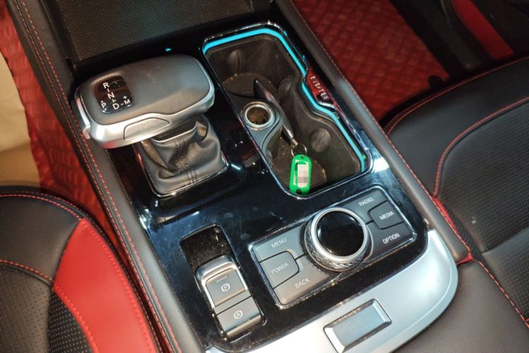 Used BAIC Off-Road BJ40 2023 2.0T Automatic Four-Wheel Drive Urban Hunter Edition Chivalrous Type