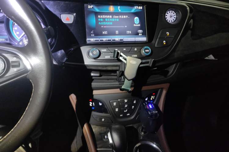 Used Buick Envision 2016 20T Two-Wheel-Drive Elite Model