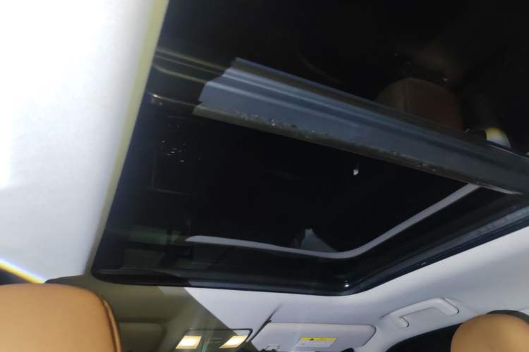 Used CHANGAN CS95 2017 2.0T Four-Wheel Drive SmartDrive Edition