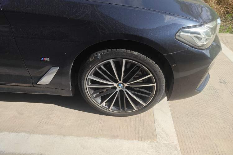 Used BMW 5 Series 2022 Updated 530Li Leading Edition Luxury Package
