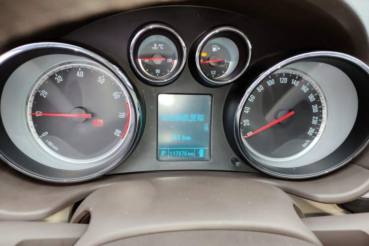 Used Buick Regal 2015 2.0L Leading Fashion Edition
