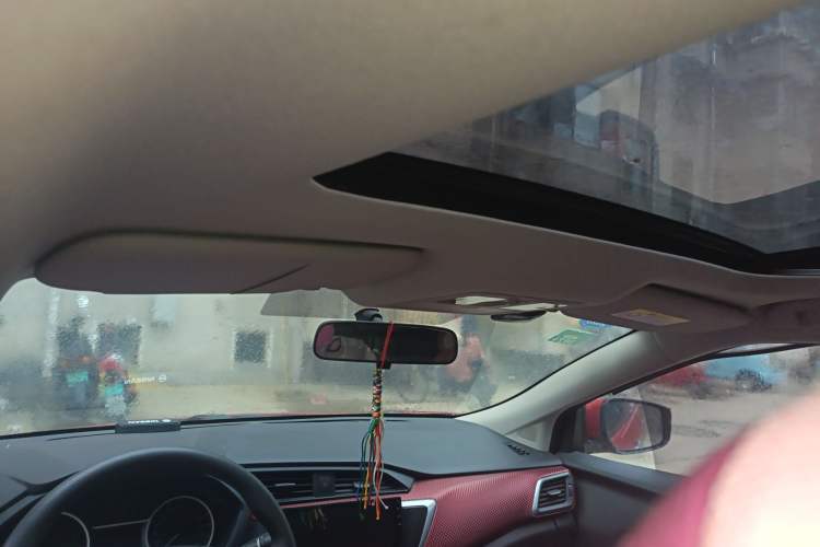 Used Nissan Lannia 2016 1.6L CVT Cool Edition