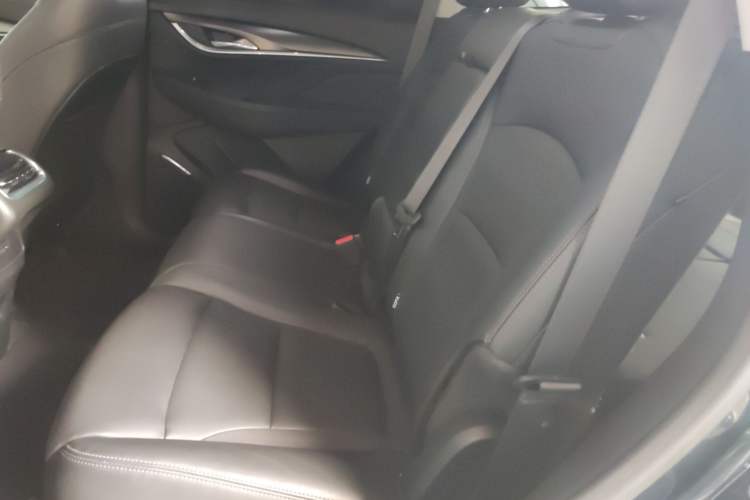 Used Buick Enclave 2020 28T Two-Wheel Drive Luxury Version
