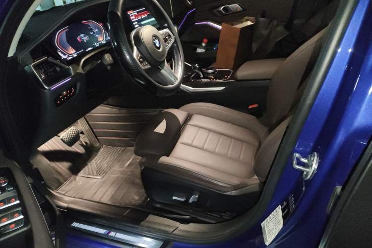 Used BMW 3 Series 2021 Restyled 325Li M Sport Package Left Front Seat