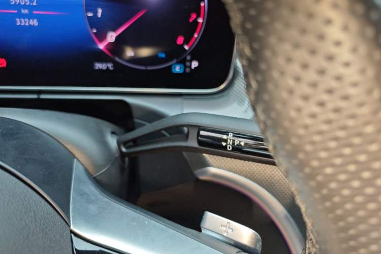 Used Mercedes-Benz C-Class 2024 C 260 L Sport Edition Gear Lever