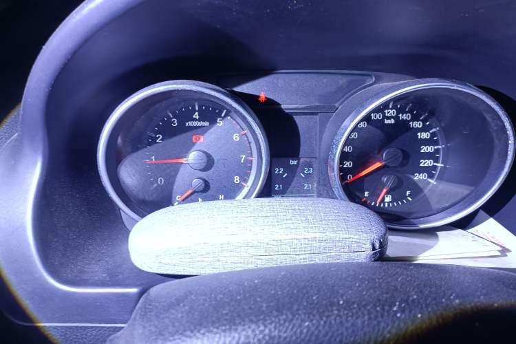 Used Haval H6 2013 Upgraded Model 1.5T Manual Two-Wheel Drive Elite Version