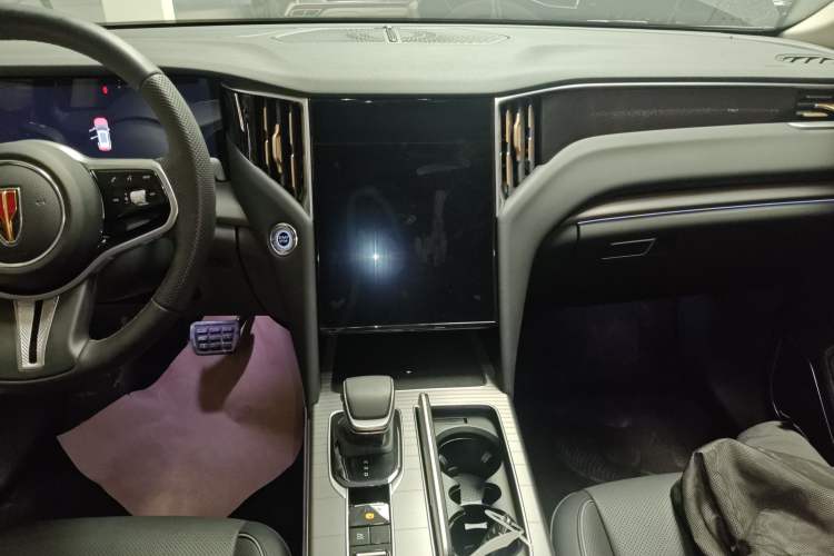 Used Hongqi HS7 PHEV 2024 2.0T PHEV Four-Wheel Drive Flagship Edition 6 Seats
