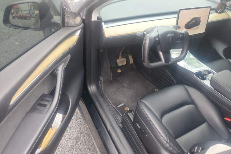 Used Tesla Model Y 2022 Revised Version Rear-Wheel Drive Driver Seat