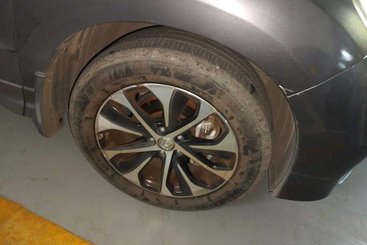 Used Honda Avancier 2017 240TURBO Two-Wheel Drive Luxury Edition Right Front Wheel Hub