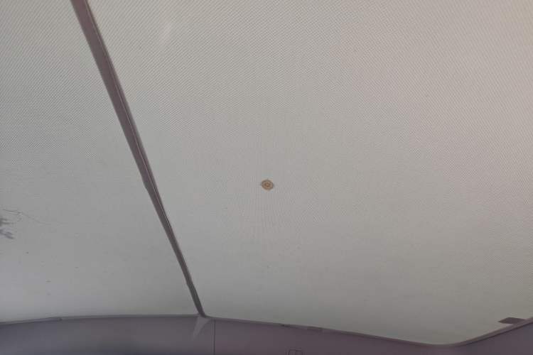 Used Tesla Model Y 2023 Long-Range All-Wheel-Drive Version
