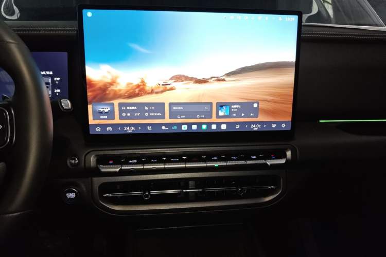 Used Tank 300 2025 2.0T Conqueror
