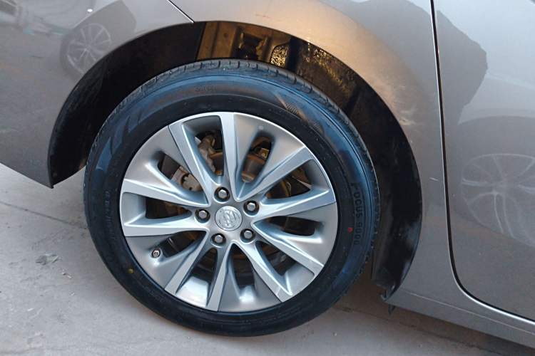 Used Buick GL6 2021 323T Mild Hybrid Connect Luxury Model