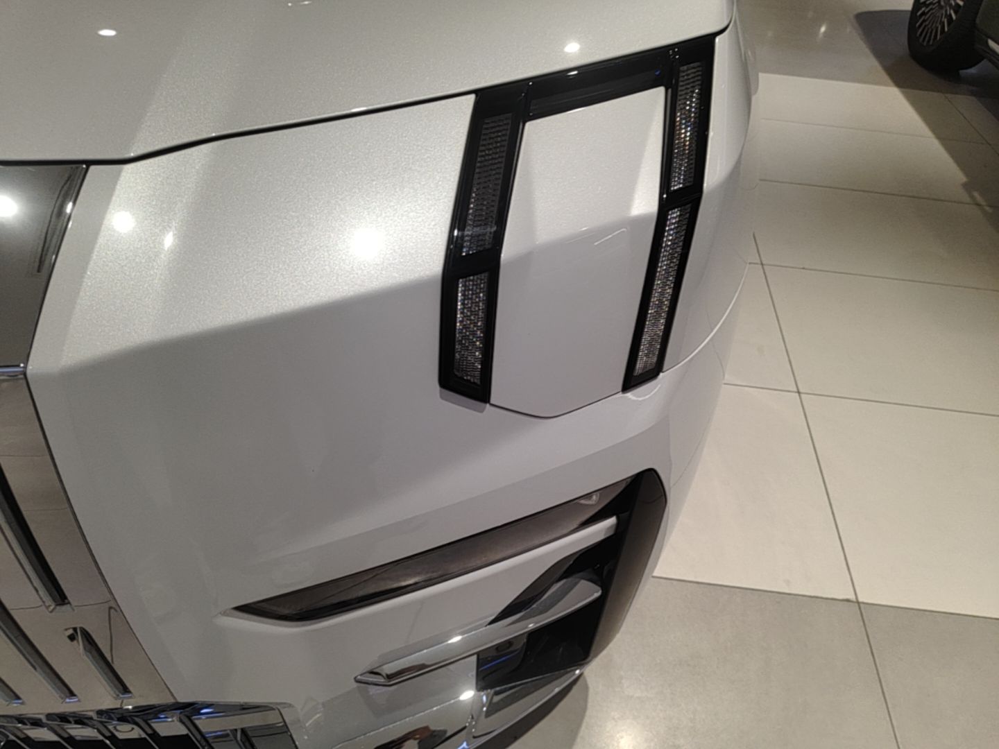 Zeekr 009 2024 Six-Seat Executive Version 4WD 108 kWh — снимка 8