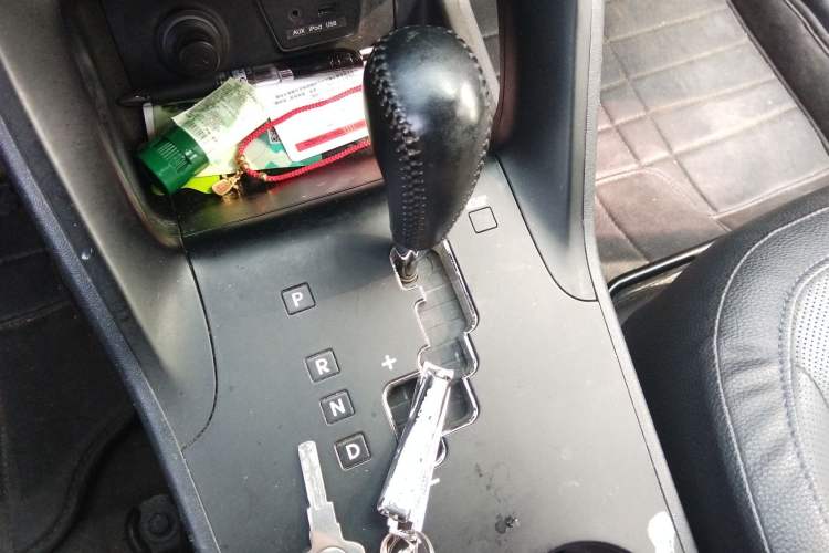 Used Hyundai ix35 2015 2.0L Automatic 2WD Smart Type China IV