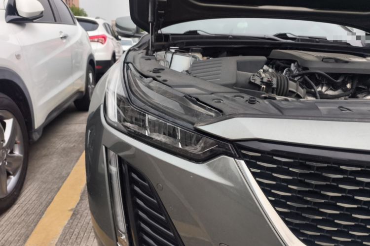 Used Cadillac CT5 2022 28T Luxury Version (Standard Edition) Right Front Headlight