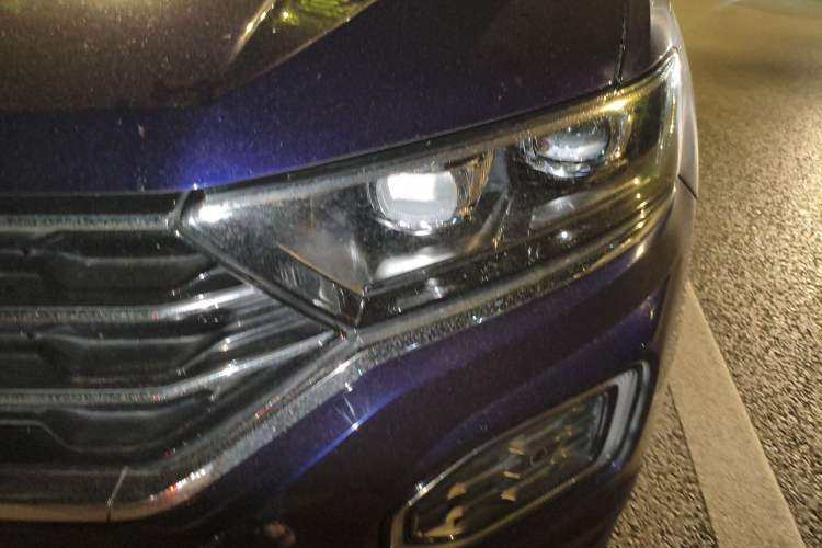 Used Volkswagen T-ROC 2022 280TSI DSG Two-Wheel Drive Comfort PLUS