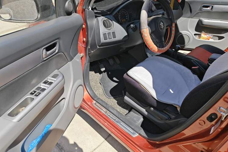 Used Suzuki Swift 2014 1.3L Manual Standard Edition
