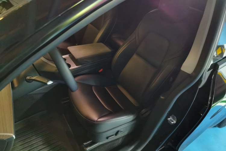 Used Tesla Model Y 2022 Performance High-Performance All-Wheel-Drive Version