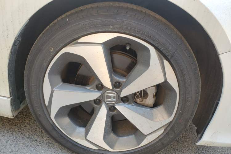 Used Honda Inspire 2019 Rui·Hybrid 2.0L Jing Shang Edition China VI Right Front Wheel Hub