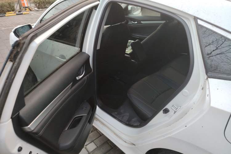 Used Honda Civic 2016 220TURBO CVT Luxury Edition