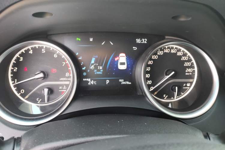 Used Toyota Camry 2023 2.0G Luxury Edition