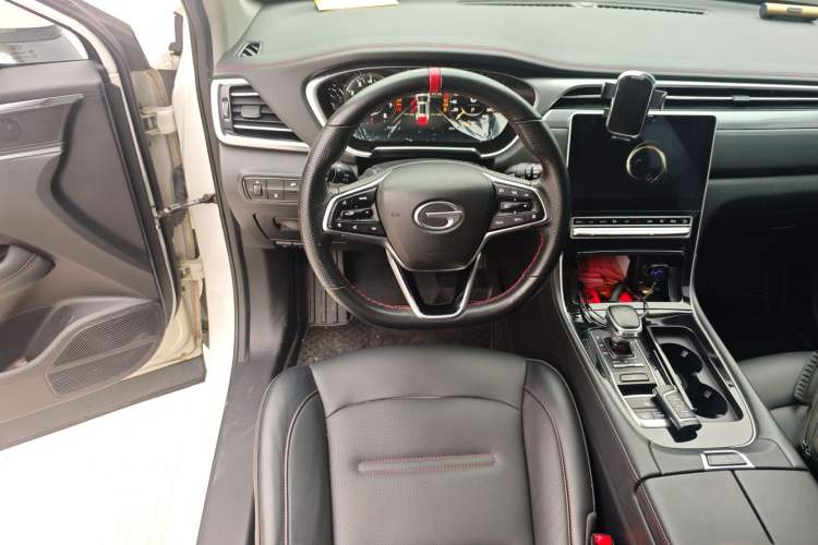 Used GAC Trumpchi GS4 PLUS 2021 270T Automatic Star Edition Steering Wheel