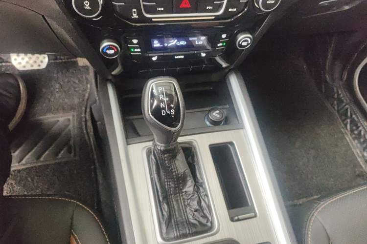 Used Geely Auto Vision X6 2016 1.3T CVT Flagship Model