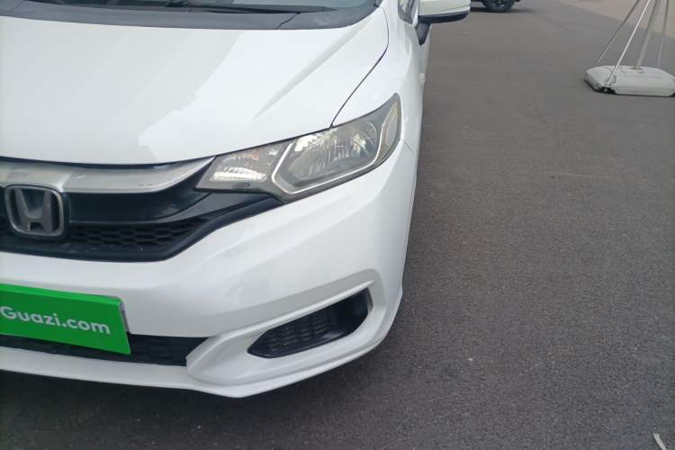 Used Honda Fit 2018 1.5L CVT Comfort Sunroof Version