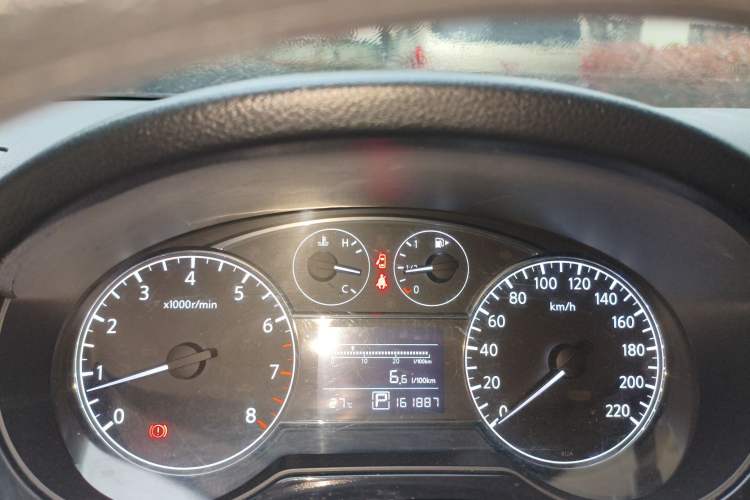 Used Nissan Tiida 2011 1.6L CVT Comfort Model Instrument Cluster