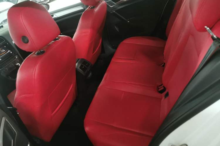 Used Volkswagen Golf 2020 200TSI DSG Comfortable and Ambitious Edition
