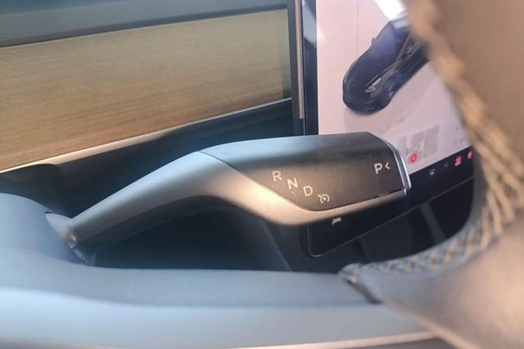 Used Tesla Model 3 2022 Rear-Wheel-Drive Version