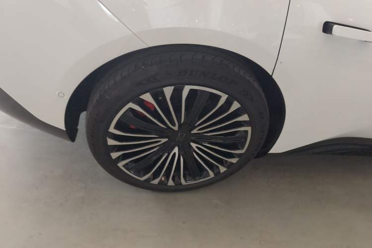 Used Avatr 12 2024 700 Three-Laser Rear-Wheel Drive Luxury Edition
