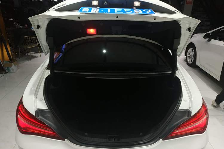 Used Mercedes-Benz CLA 2018 CLA 220 4MATIC
