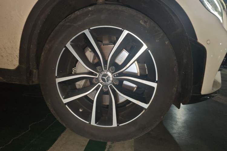 Used Mercedes-Benz GLC 2021 GLC 260 L 4MATIC Luxury Model