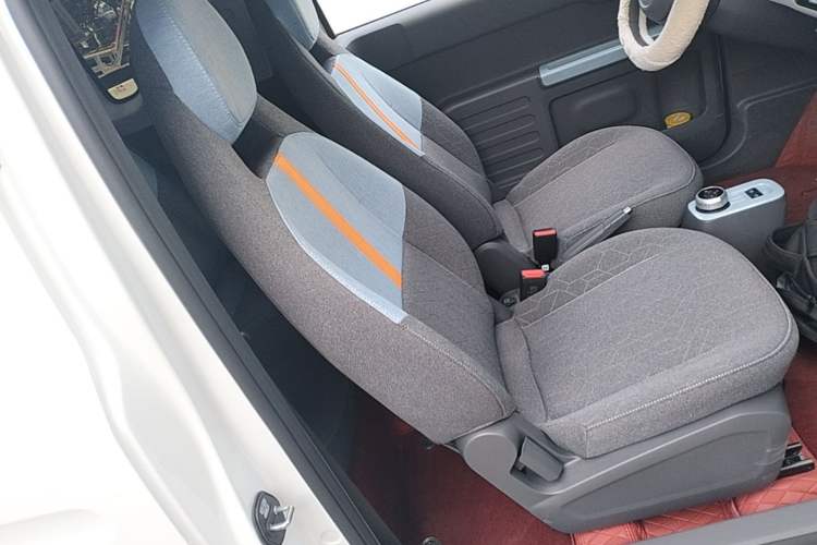 Used Geely Galaxy Panda 2024 Panda Mini 200km Endurance Bear
