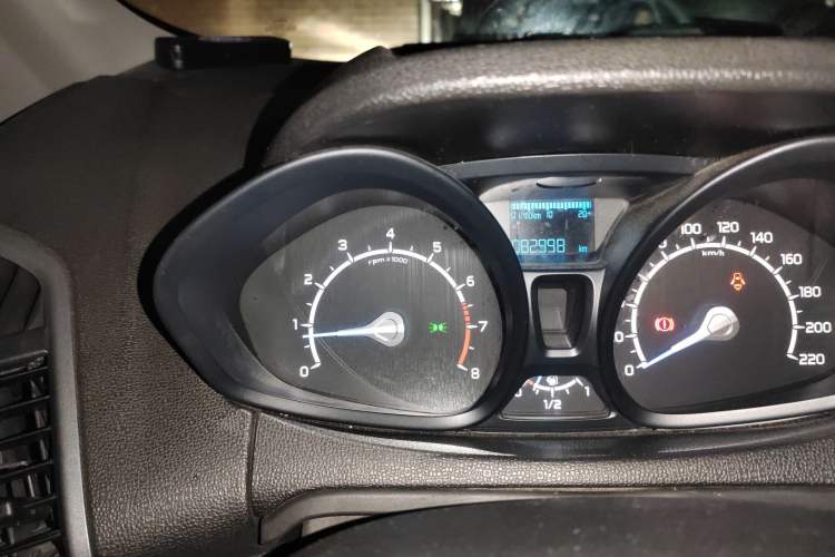 Used Ford EcoSport 2013 1.5L Manual Comfort Model