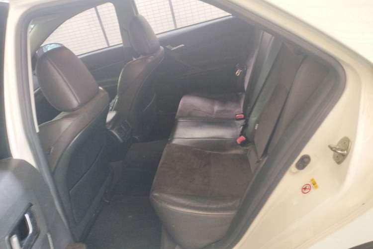Used Toyota Reiz 2013 2.5V Shangrui Edition Left Rear Seat