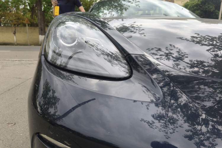 Used Porsche 718 2016 Boxster 2.0T Right Front Headlight