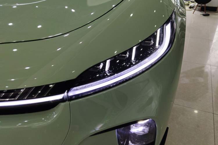 Used VOYAH COURAGE 2024 Ultra-Long Range Smart Enjoyment Version
