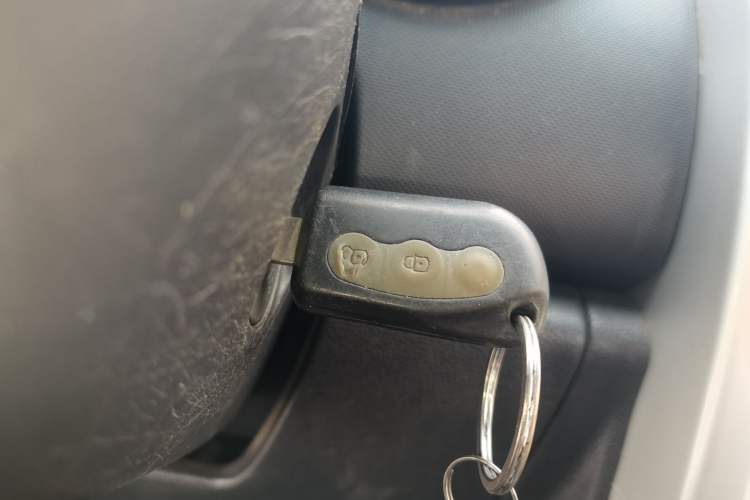 Used CHANGAN CX20 2014 1.4L Manual Sport Version China IV Standard