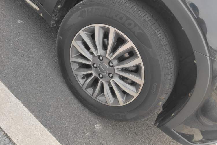 Used Haval H6 2015 Sport Edition 1.5T Automatic Two-Wheel Drive Luxury Model
