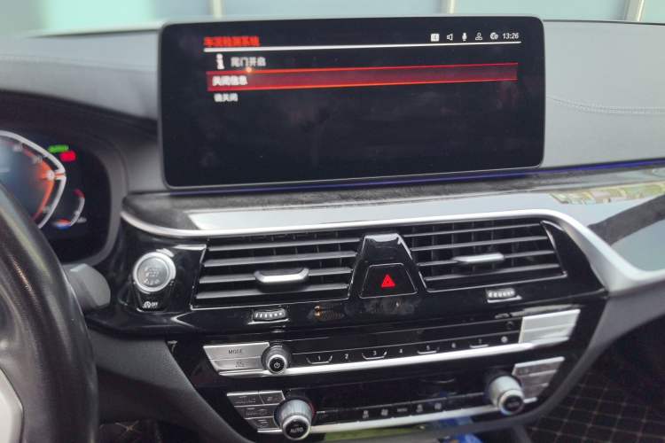 Used BMW 5 Series 2022 Second Facelift 525Li M Sport Package Audio And AC Panel