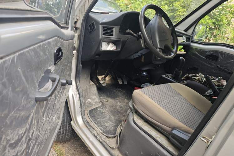 Used Wuling Zhiguang 2015 1.2L S Practical Model LSI