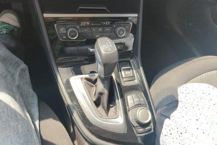 Used BMW 2 Series Active Tourer 2015 218i Leading Model Gear Lever