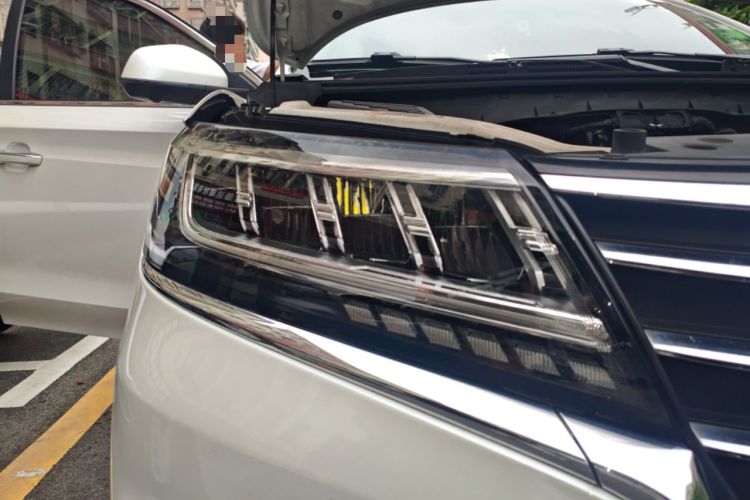 Used Roewe RX5 New Energy 2017 eRX5 50T Hybrid Connected Prestige Flagship Edition
