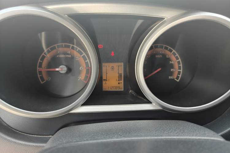 Used CHANGAN KAICHENG Ounuo S 2017 1.5L Base Version
