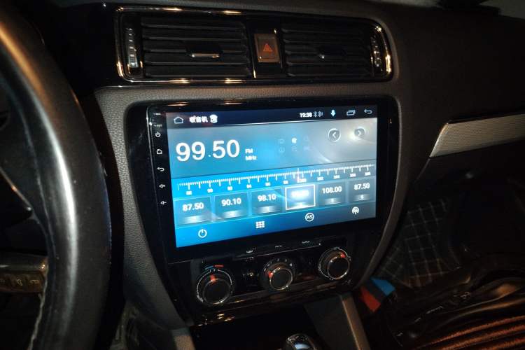 Used Volkswagen Sagitar 2015 1.6L Automatic Comfort Model