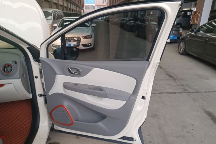 Used Renault Captur 2015 1.2T Automatic Comfort Edition